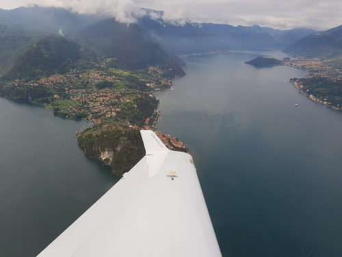 Scenic flights in the Swiss Alps